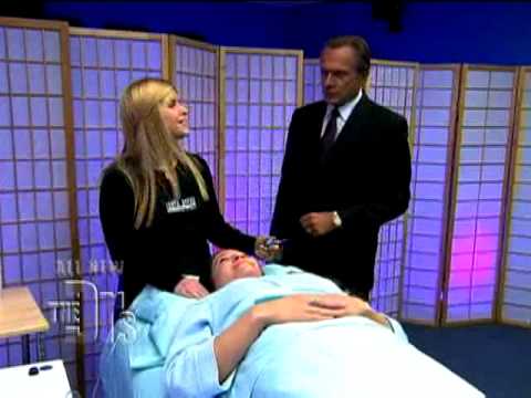 The Doctors: Sonya Dakar Anti-Aging Oxygen Facial Treatment with Mimi Dakar Berry